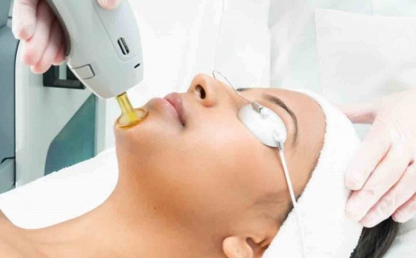 کاربرد آر اف فرکشنال در جوانسازی پوست